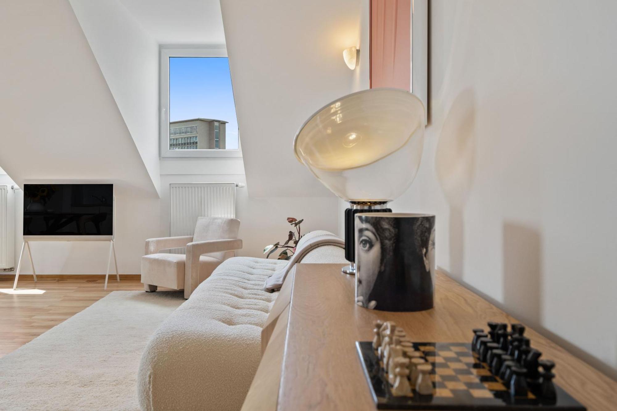 Designer Comfort In Bonnevoie-nord-verlorenkost * Luxemburg